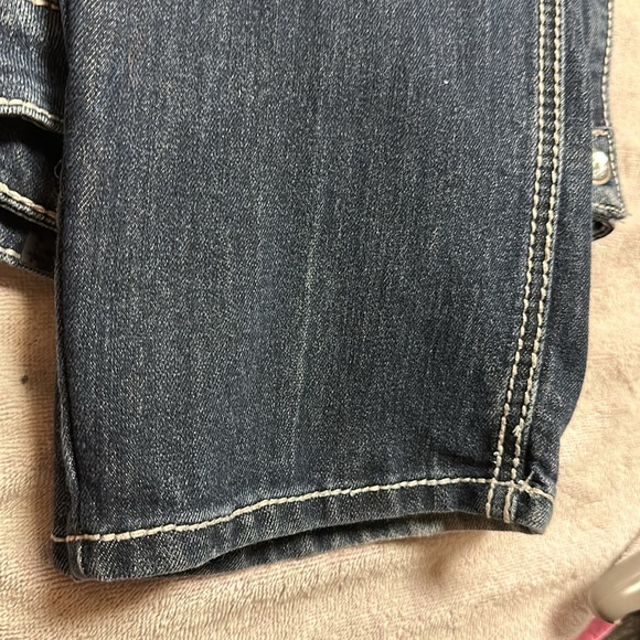 Jeans - Picture 8 of 8